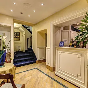 Palazzo La Scala Guest house
