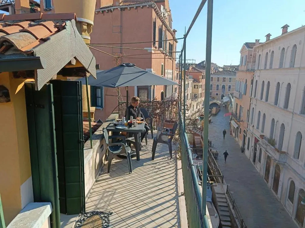 Residenza De L'Osmarin Suites Venedig