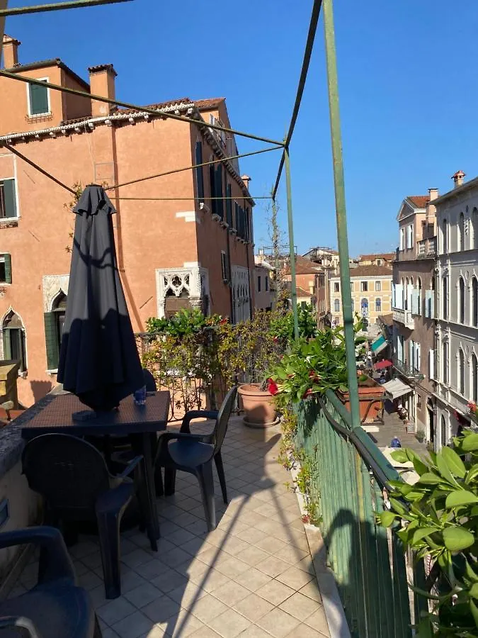 Residenza De L'Osmarin Suites Venedig