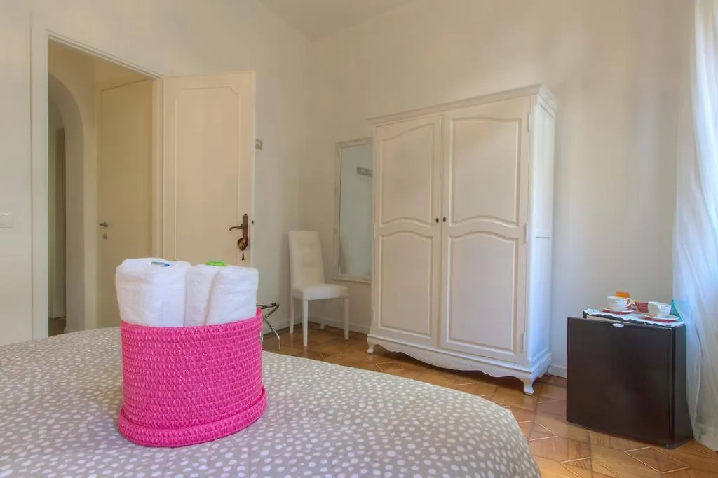 Residenza De L'Osmarin Suites Venedig 3*,  Italien