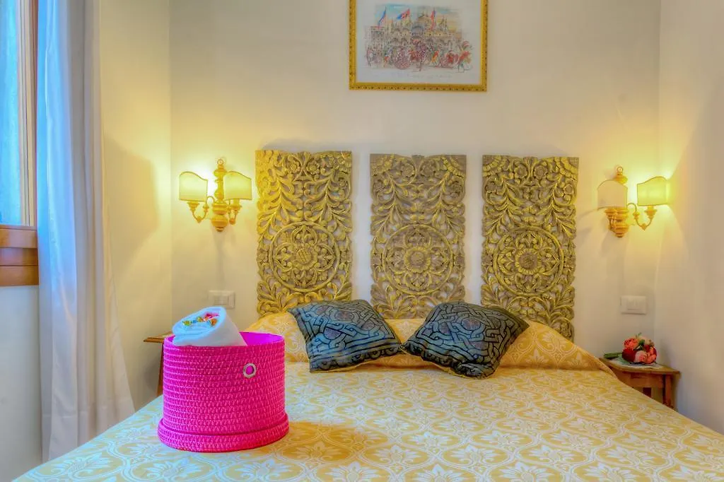 Residenza De L'Osmarin Suites Venedig
